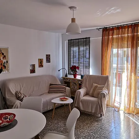 La Paloma Apartamento *